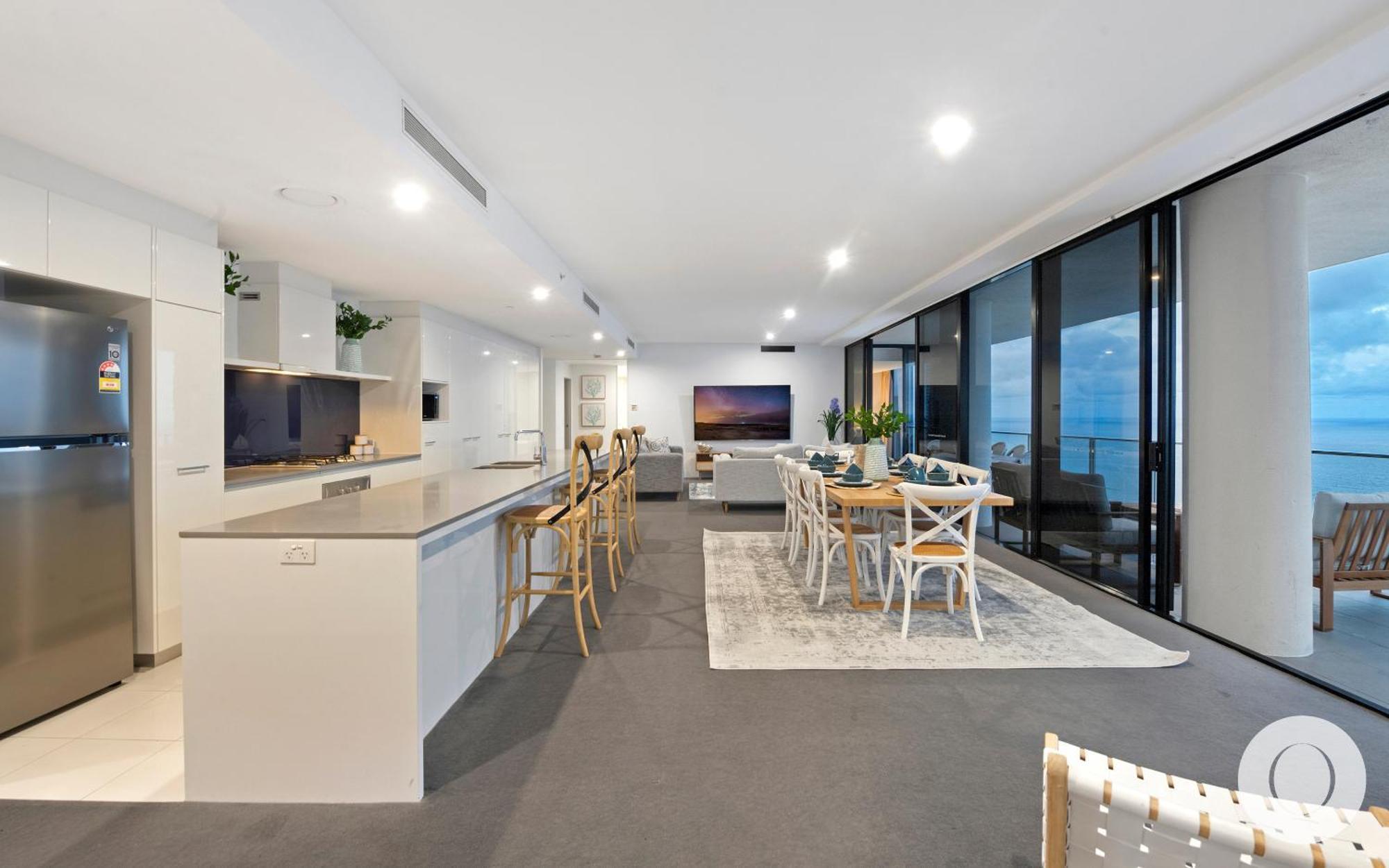 Ocean View Executive Penthouse at Circle on Cavill Apartment Gold Coast Exterior photo
